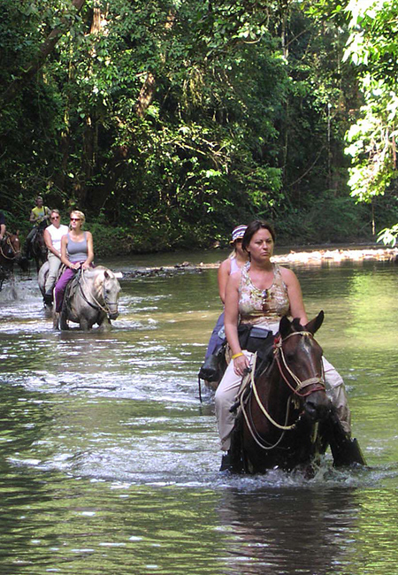 Horseback riding Costa Rica